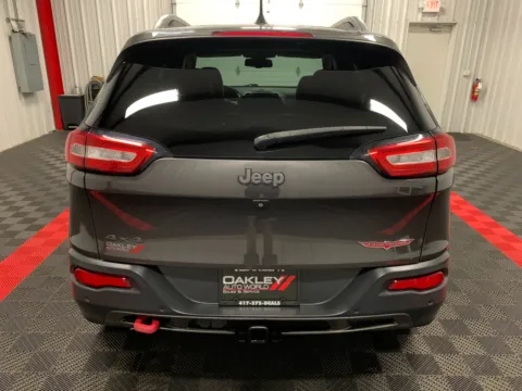 Another view of 2018 Jeep Cherokee Trailhawk for sale in Branson West, MO at Oakley Auto World