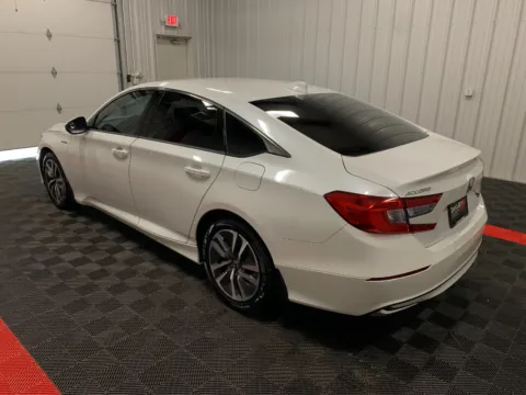 Photos of 2018 Honda Accord Hybrid for sale in Branson West, MO at Oakley Auto World