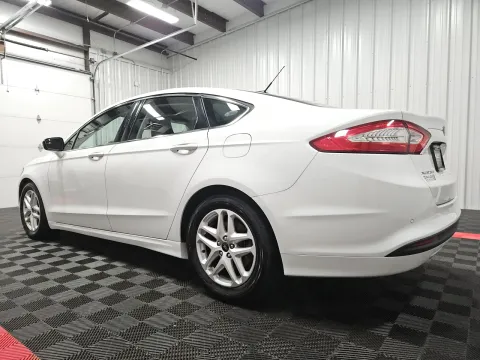 Another view of 2016 Ford Fusion SE for sale in Branson West, MO at Oakley Auto World