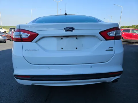Another view of 2016 Ford Fusion SE for sale in Branson West, MO at Oakley Auto World