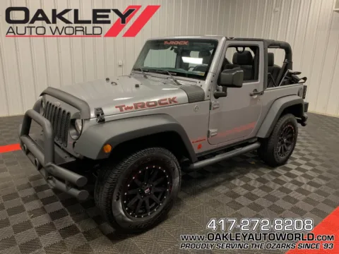 Silver 2016 Jeep Wrangler Sport for sale in Branson West, MO
