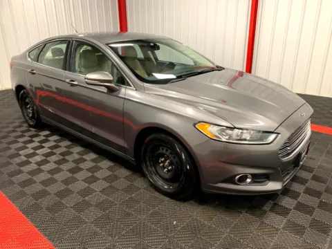More photos of 2014 Ford Fusion SE at Oakley Auto World, MO