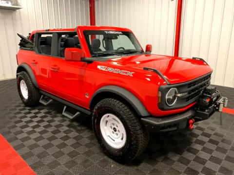 More photos of 2022 Ford Bronco at Oakley Auto World, MO