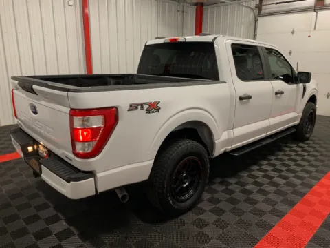 More photos of 2021 Ford F-150 XL at Oakley Auto World, MO