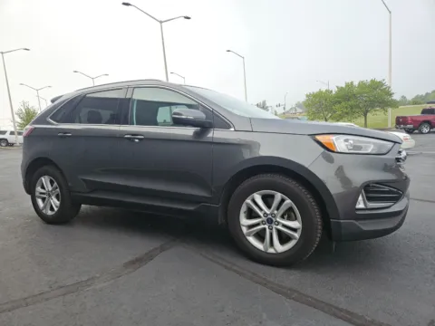 More photos of 2020 Ford Edge SEL at Oakley Auto World, MO