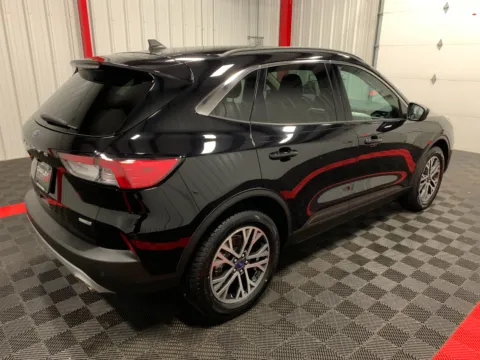 More photos of 2020 Ford Escape SEL at Oakley Auto World, MO