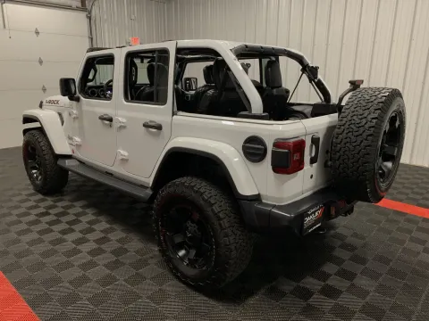 Photos of 2019 Jeep Wrangler Unlimited Sahara for sale in Branson West, MO at Oakley Auto World