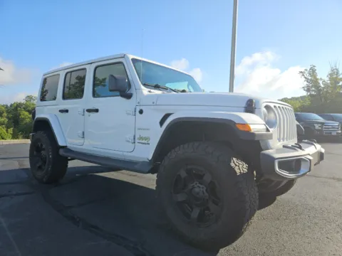 More photos of 2019 Jeep Wrangler Unlimited Sahara at Oakley Auto World, MO