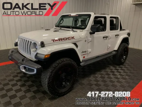 White 2019 Jeep Wrangler Unlimited Sahara for sale in Branson West, MO