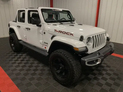 More photos of 2019 Jeep Wrangler Unlimited Sahara at Oakley Auto World, MO