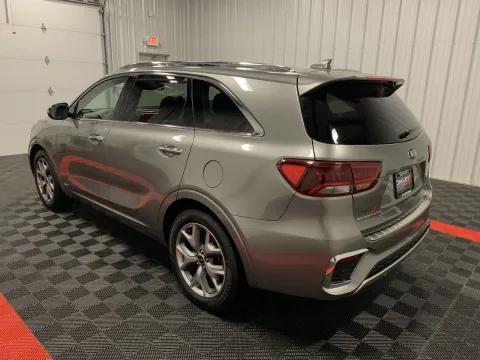 Photos of 2019 Kia Sorento SX for sale in Branson West, MO at Oakley Auto World