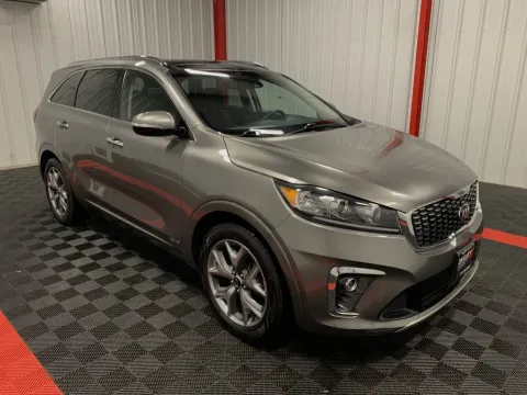 More photos of 2019 Kia Sorento SX at Oakley Auto World, MO