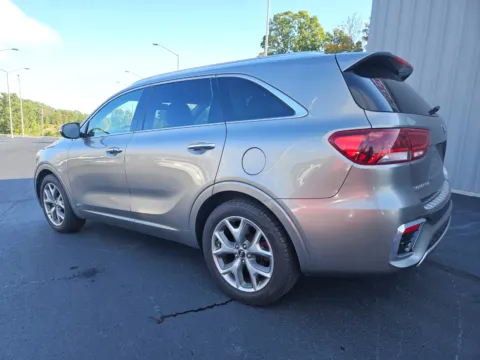 Photos of 2019 Kia Sorento SX for sale in Branson West, MO at Oakley Auto World