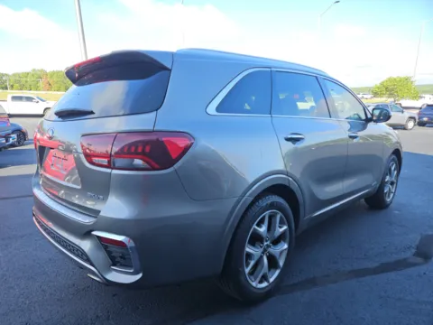 More photos of 2019 Kia Sorento SX at Oakley Auto World, MO