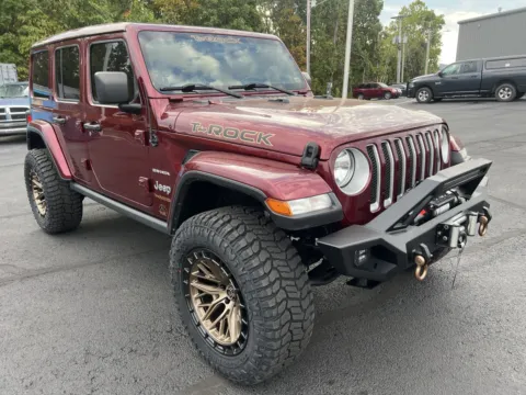 More photos of 2021 Jeep Wrangler Unlimited Sahara at Oakley Auto World, MO