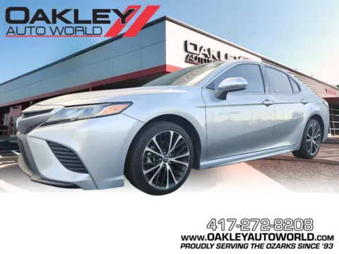 Silver 2019 Toyota Camry SE for sale in Branson West, MO