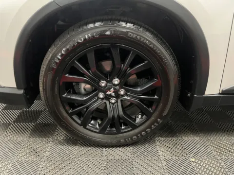 Photos of 2018 Mitsubishi Outlander SE for sale in Branson West, MO at Oakley Auto World