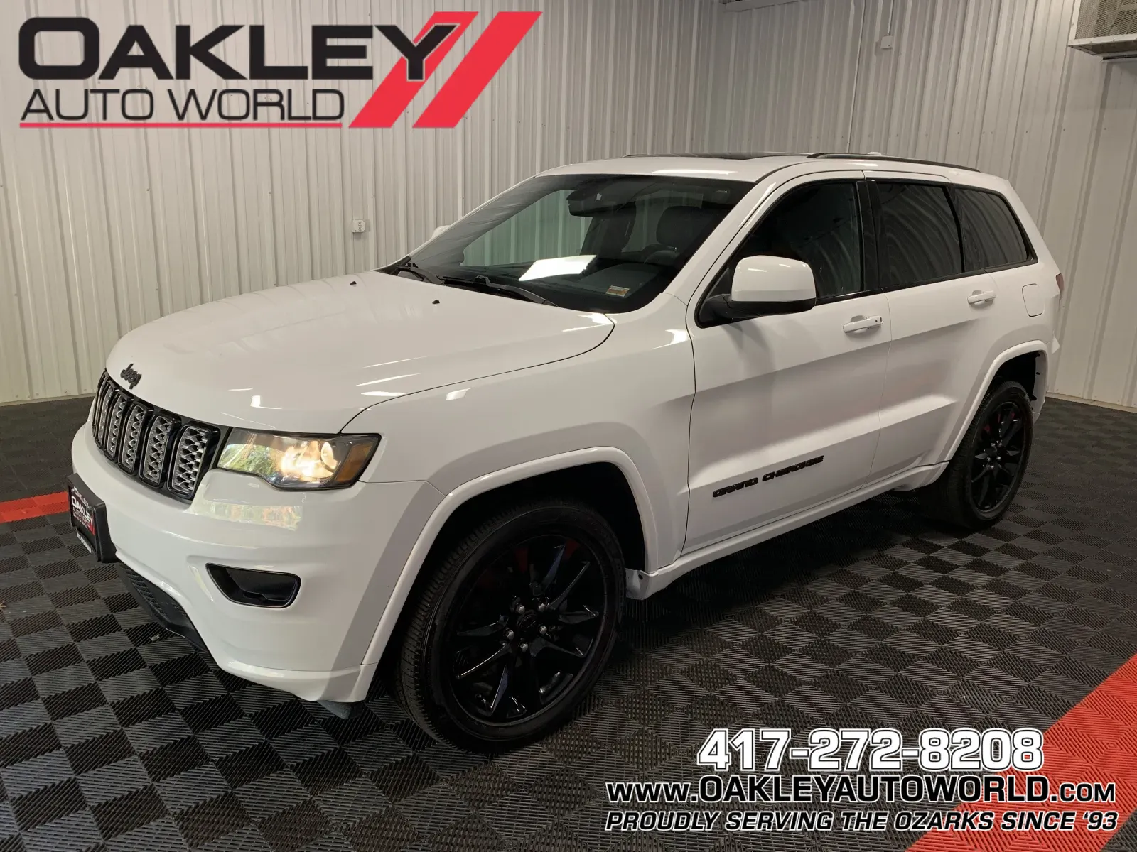 White 2018 Jeep Grand Cherokee Altitude for sale in Branson West, MO