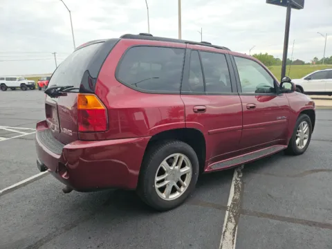 More photos of 2007 GMC Envoy Denali at Oakley Auto World, MO