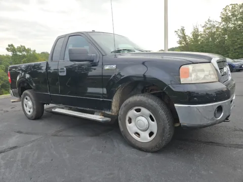 More photos of 2006 Ford F-150 XL at Oakley Auto World, MO