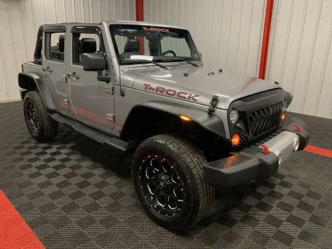More photos of 2013 Jeep Wrangler Unlimited Sahara at Oakley Auto World, MO