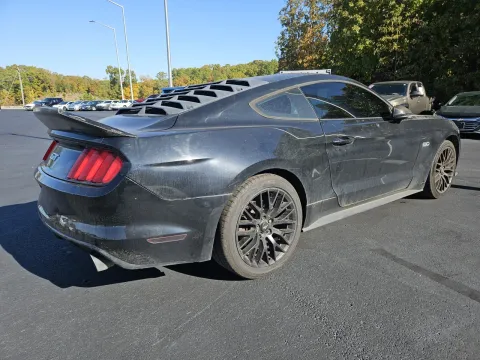 More photos of 2017 Ford Mustang GT at Oakley Auto World, MO