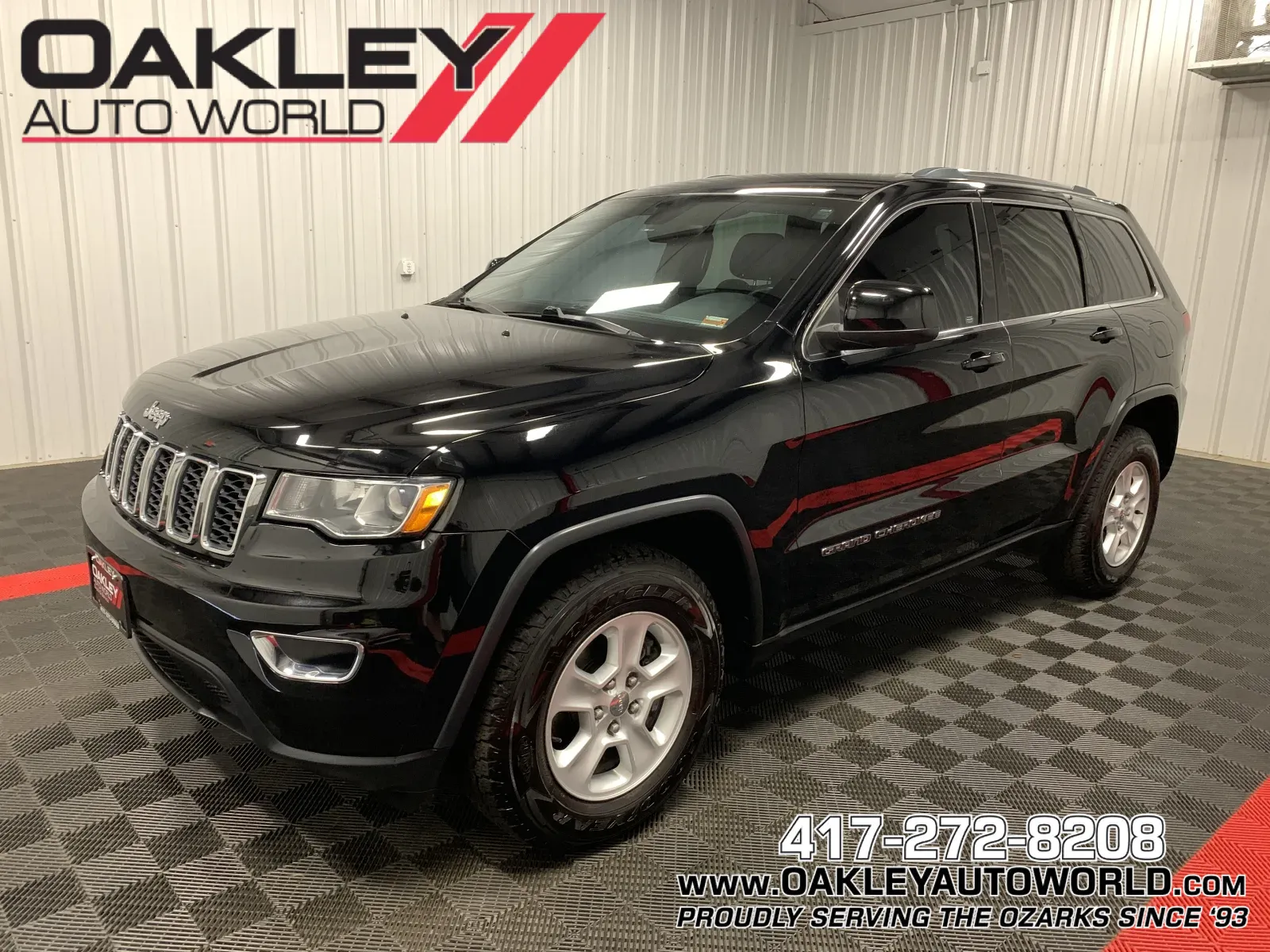 Black 2017 Jeep Grand Cherokee Laredo for sale in Branson West, MO