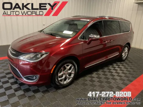 Red 2019 Chrysler Pacifica Limited for sale in Branson West, MO