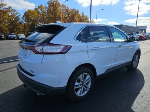 More photos of 2018 Ford Edge SEL at Oakley Auto World, MO