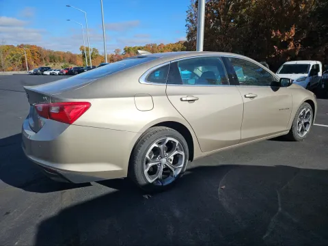 More photos of 2023 Chevrolet Malibu LT at Oakley Auto World, MO