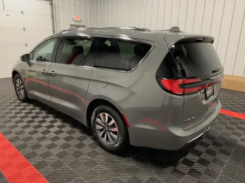 Photos of 2021 Chrysler Pacifica Hybrid Touring L for sale in Branson West, MO at Oakley Auto World