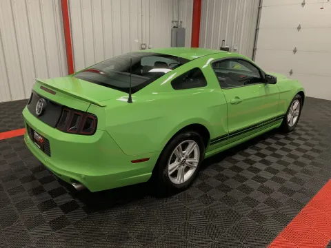 More photos of 2013 Ford Mustang V6 at Oakley Auto World, MO