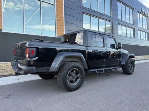 Another view of 2021 Jeep Gladiator Willys for sale in Platte City, MO at Airport Chrysler Dodge Jeep Ram