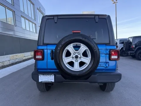 More photos of 2021 Jeep Wrangler Unlimited Sport S at Airport Chrysler Dodge Jeep Ram, MO