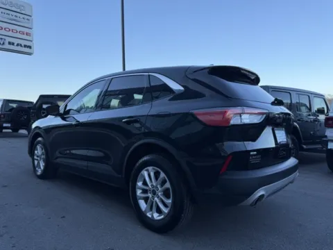 More photos of 2020 Ford Escape SE at Airport Chrysler Dodge Jeep Ram, MO