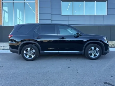 Photos of 2025 Honda Pilot EX-L for sale in Platte City, MO at Airport Chrysler Dodge Jeep Ram