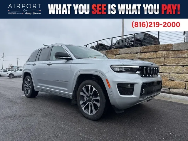 2023 Jeep Grand Cherokee Overland's photo