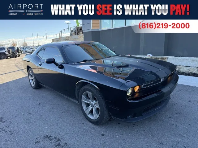 Black 2019 Dodge Challenger SXT for sale in Platte City, MO