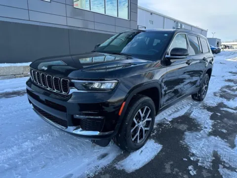 More photos of 2024 Jeep Grand Cherokee L Limited at Airport Chrysler Dodge Jeep Ram, MO