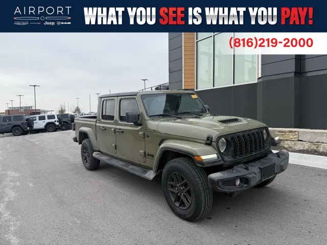 Used 2025 Jeep Gladiator Sport S with VIN 1C6PJTAG5SL529512 for sale in Kansas City