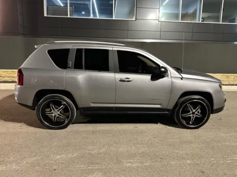More photos of 2015 Jeep Compass Sport at Airport Chrysler Dodge Jeep Ram, MO