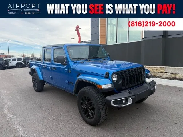 Used 2021 Jeep Gladiator Sport S with VIN 1C6JJTAG9ML612000 for sale in Kansas City