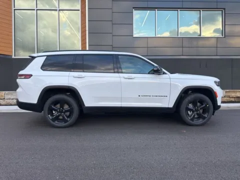 Photos of 2025 Jeep Grand Cherokee L Limited for sale in Platte City, MO at Airport Chrysler Dodge Jeep Ram