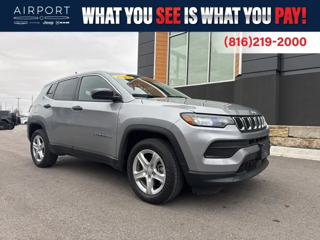 2023 Jeep Compass Sport's photo