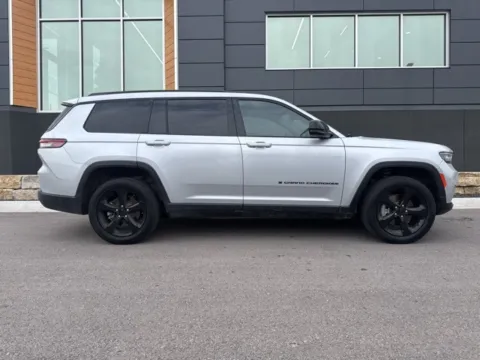 Photos of 2023 Jeep Grand Cherokee L Altitude for sale in Platte City, MO at Airport Chrysler Dodge Jeep Ram