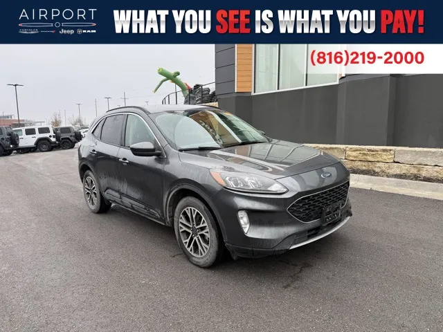 2020 Ford Escape SEL's photo