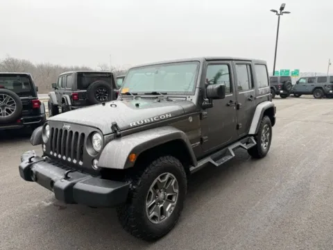 More photos of 2018 Jeep Wrangler JK Unlimited Rubicon at Airport Chrysler Dodge Jeep Ram, MO