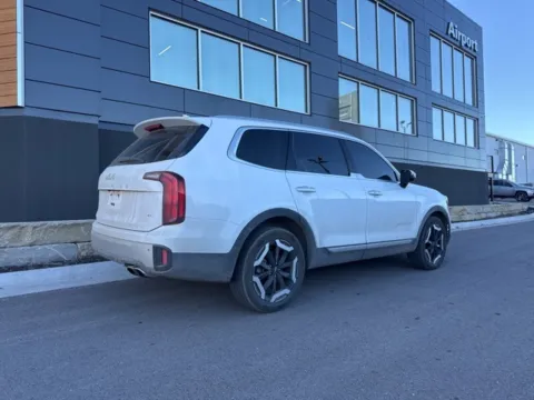 Another view of 2024 Kia Telluride S for sale in Platte City, MO at Airport Chrysler Dodge Jeep Ram