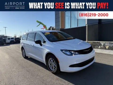 White 2025 Chrysler Voyager LX for sale in Platte City, MO