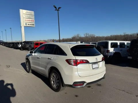 More photos of 2018 Acura RDX Technology Package at Airport Chrysler Dodge Jeep Ram, MO